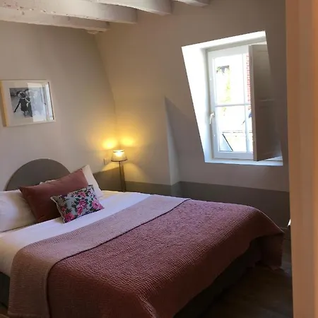 Hotel L'adresse 2*